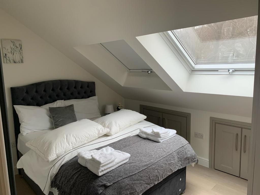 One Bedroom Apartment Londen Buitenkant foto